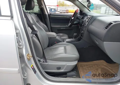 2005 Chrysler 300 Touring from USA, damaged, VIN 2C3AA53G85H687890